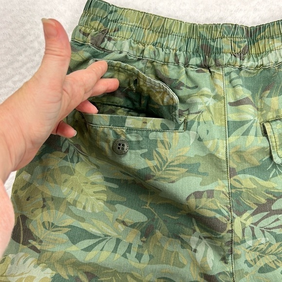 Sanctuary Camo Print Trailblazer Shorts Size 25 - Picture 14 of 17